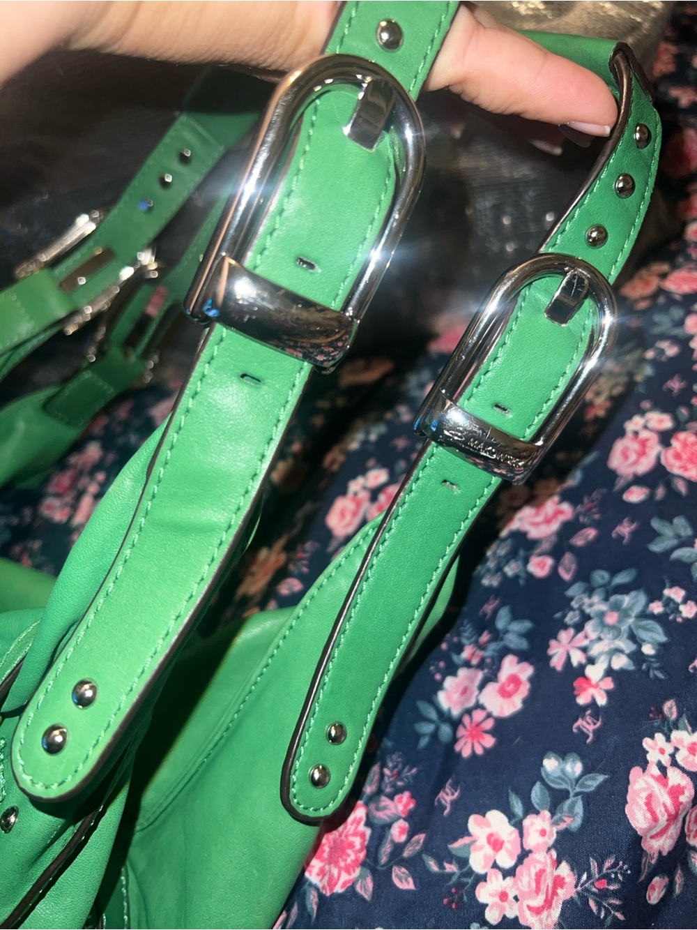 B makowsky shoulder bag in green - Picture 4 of 12